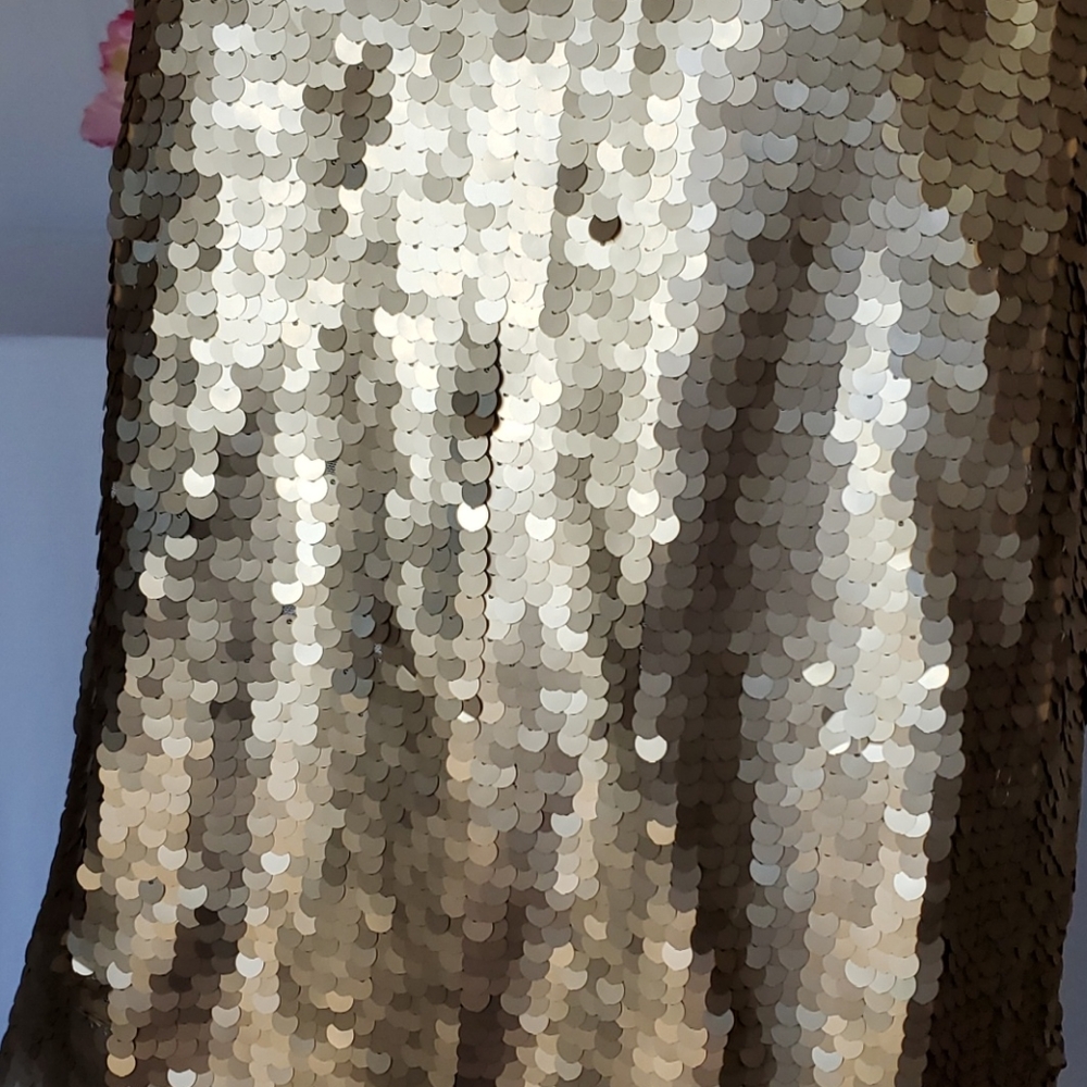 Mossimo Gold Tank - Picture 2 of 5